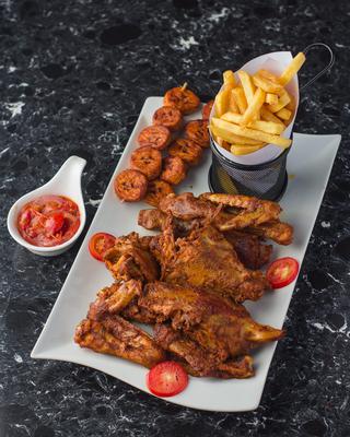 Platter (Chicken Wings, Fried Potatoes, Fried Plantain